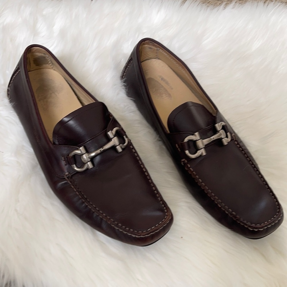 Ferragamo loafer driver with gancini ornament